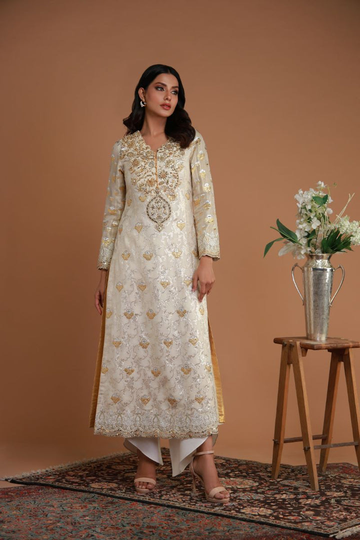 Shamaeel - EE-15 - Ivory - Khaddi Silk & Organza - 3 Piece