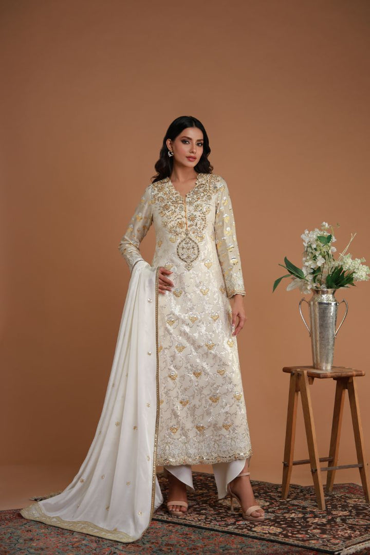 Shamaeel - EE-15 - Ivory - Khaddi Silk & Organza - 3 Piece
