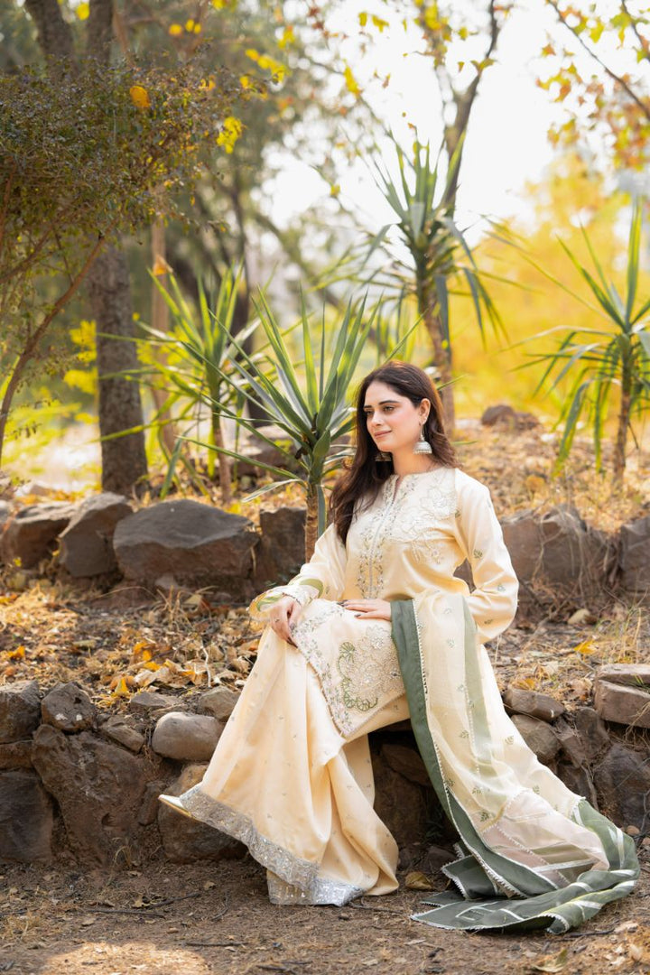 Fozia Khalid - RUHAB - Silk - Light yellow - 3 Piece