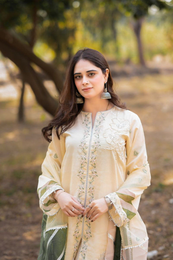 Fozia Khalid - RUHAB - Silk - Light yellow - 3 Piece