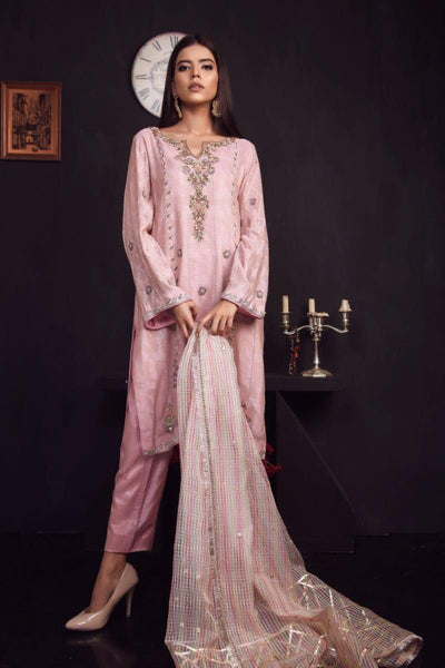 Sadia Aamir - Tea Pink Avyanna