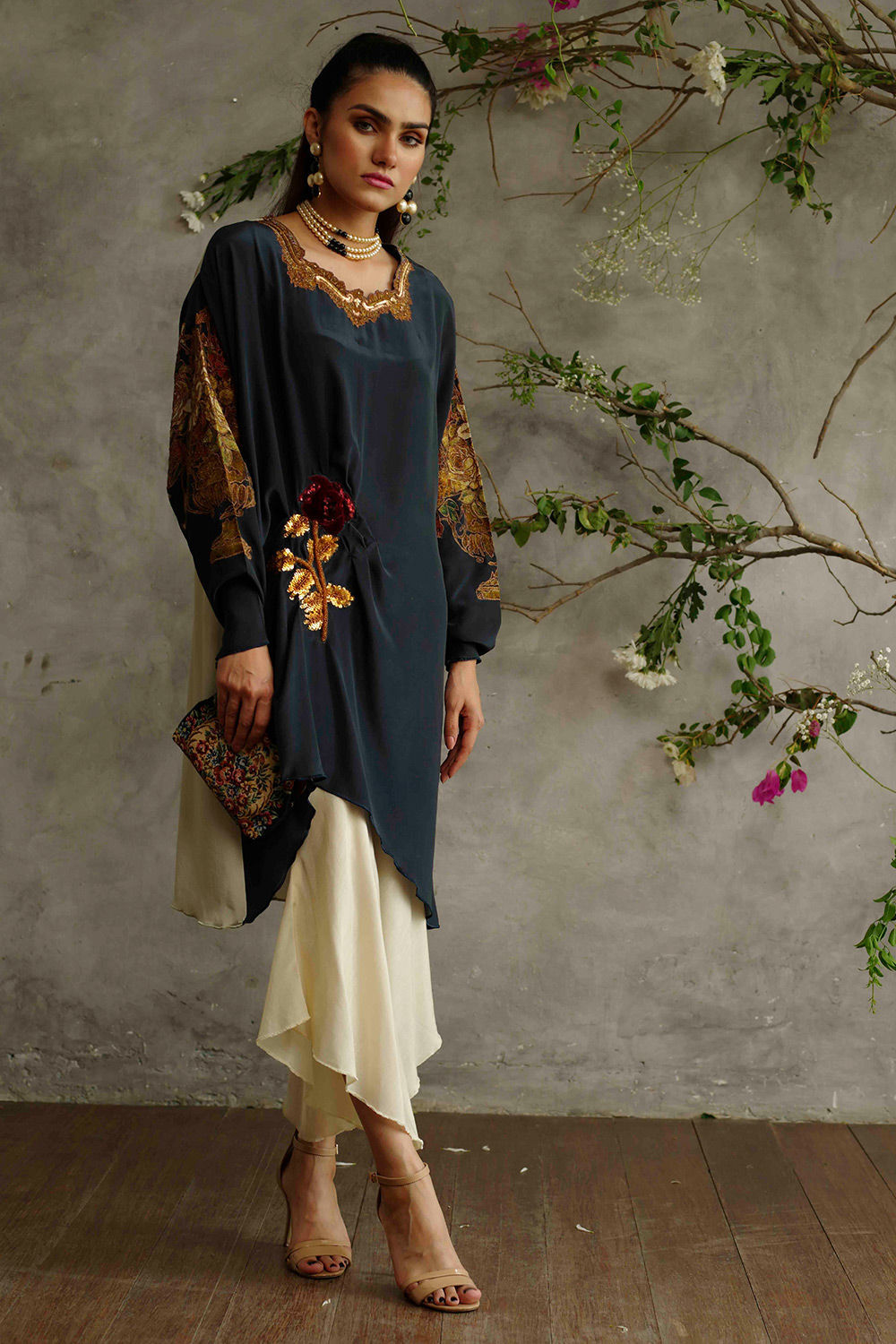 Shamaeel - AG-18 - Viscose Silk