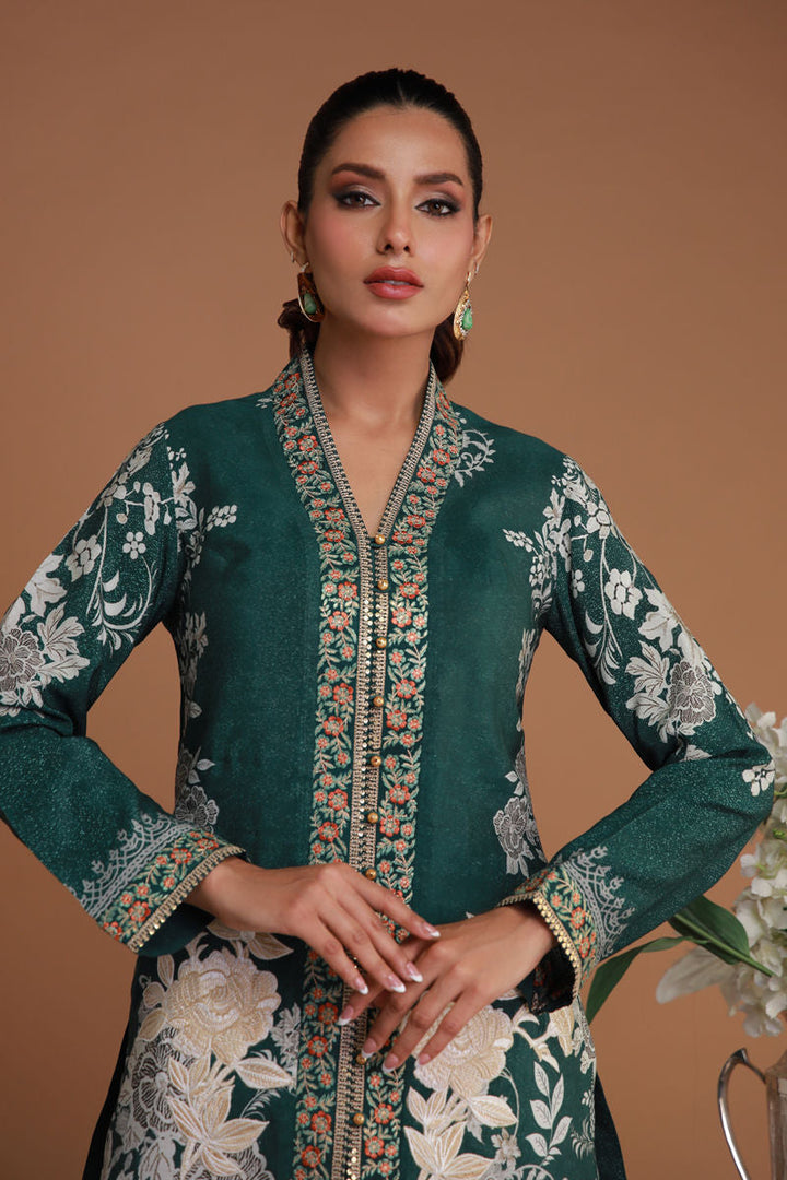 Shamaeel - RF-10 - Khaadi Silk