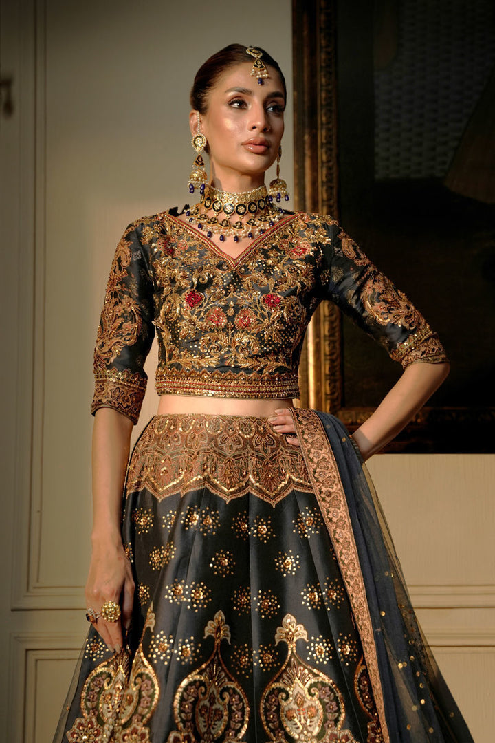 Shamaeel - Zuri-03 - Sheesha Silk