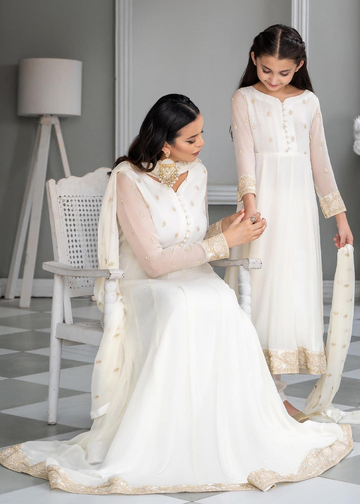Laleen Kaila Pishwas White 3 Piece