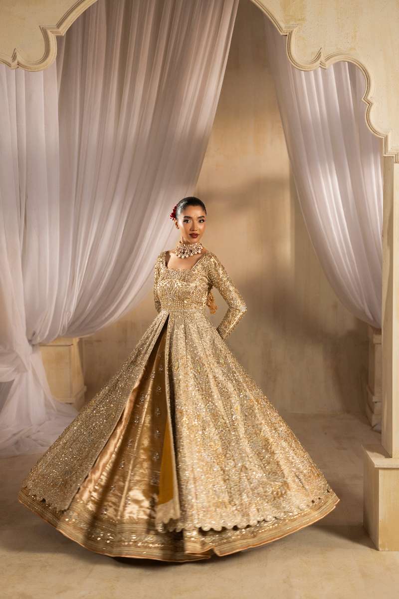 Anayra Amal - Shahaan Embroidered + Hand Worked Lame' Tissue Suit For Women - Golden - 3 Piece