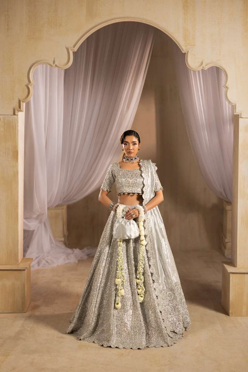 Pakistani Eid Dresses in the USA | Shop Elegant Eid Outfits Online Page 13 Studio by TCS Pakistani Eid Dresses in the USA | Shop Elegant Eid Outfits Online Page 13 Studio by TCS