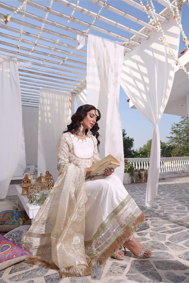 Oaks - Ada - Raw Silk with Banarsi Dupatta 3 Pieces - Studio by TCS
