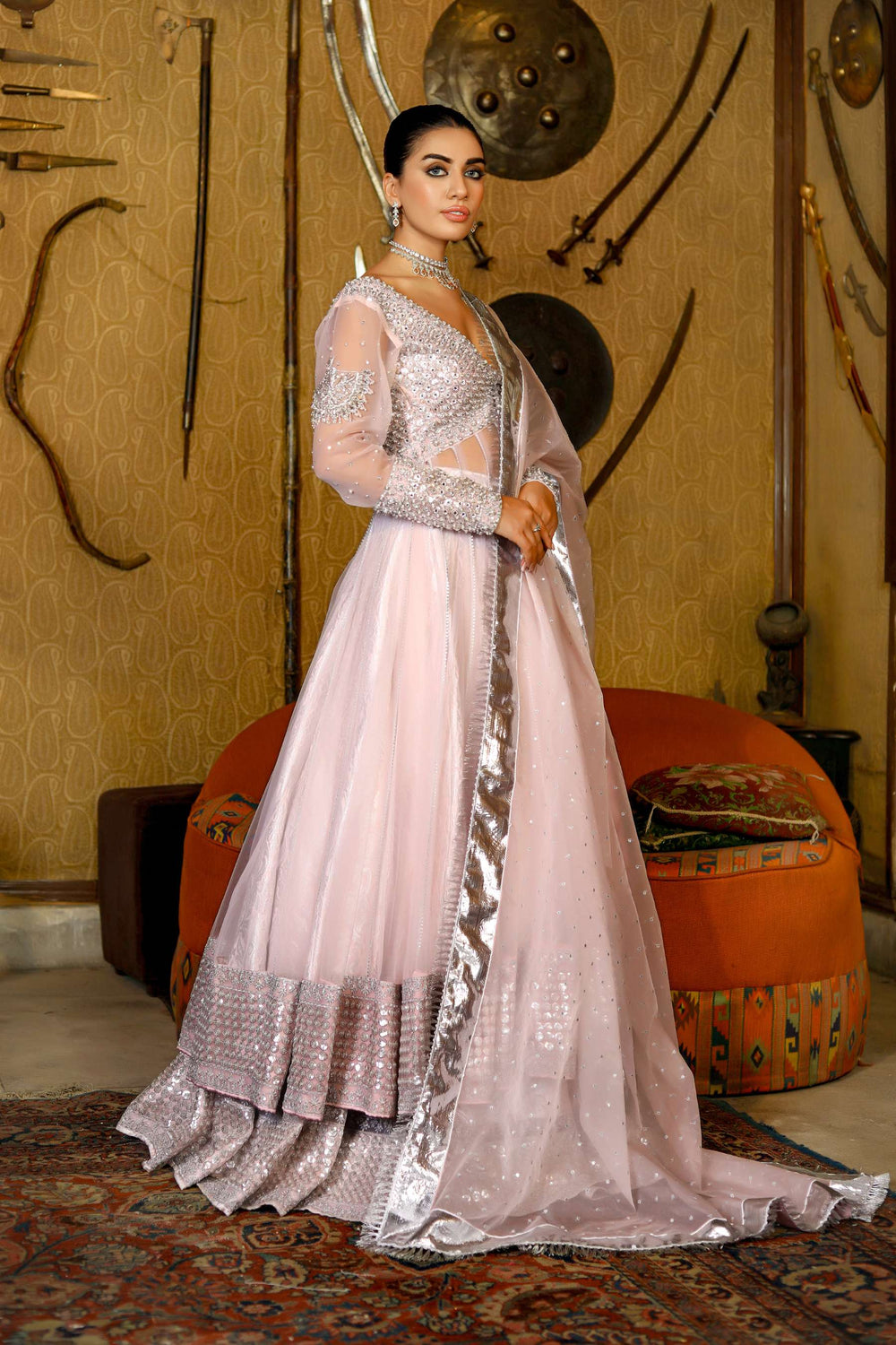 pishwas dress designs pakistani A traditional 'pishwas' dress by Faiza Saqlain, a Lahore based designer who is incredibly popular in Pakistan. Faiza started her brand in 2012, earning success because of her chic silhouettes infused with