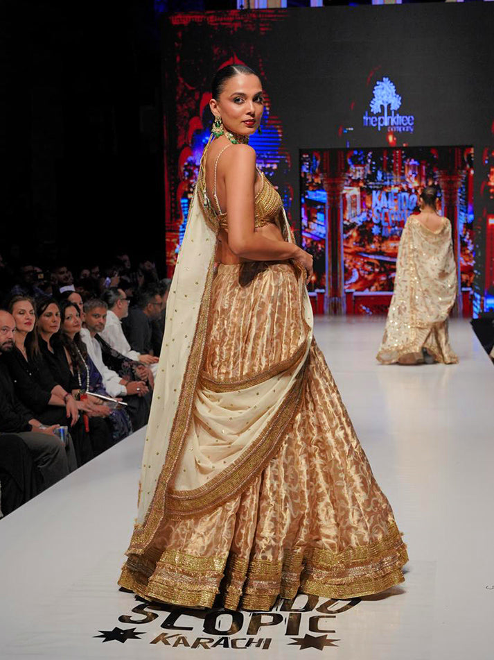 Pinktree ZAR-BAFT Lehnga choli Ivory 3 Piece
