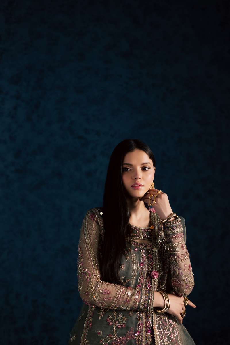 Maria Osama Khan - Sahar Grey Organza / Raw Silk Suit For Women - 3 Piece