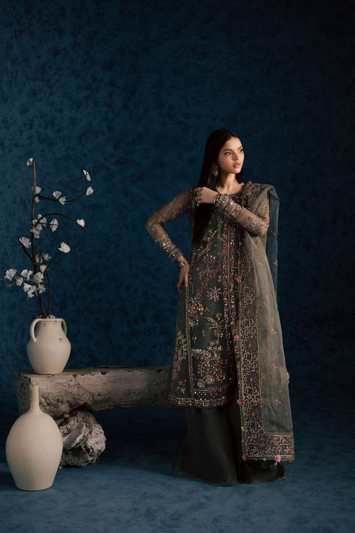 Maria Osama Khan - Sahar Grey Organza / Raw Silk Suit For Women - 3 Piece