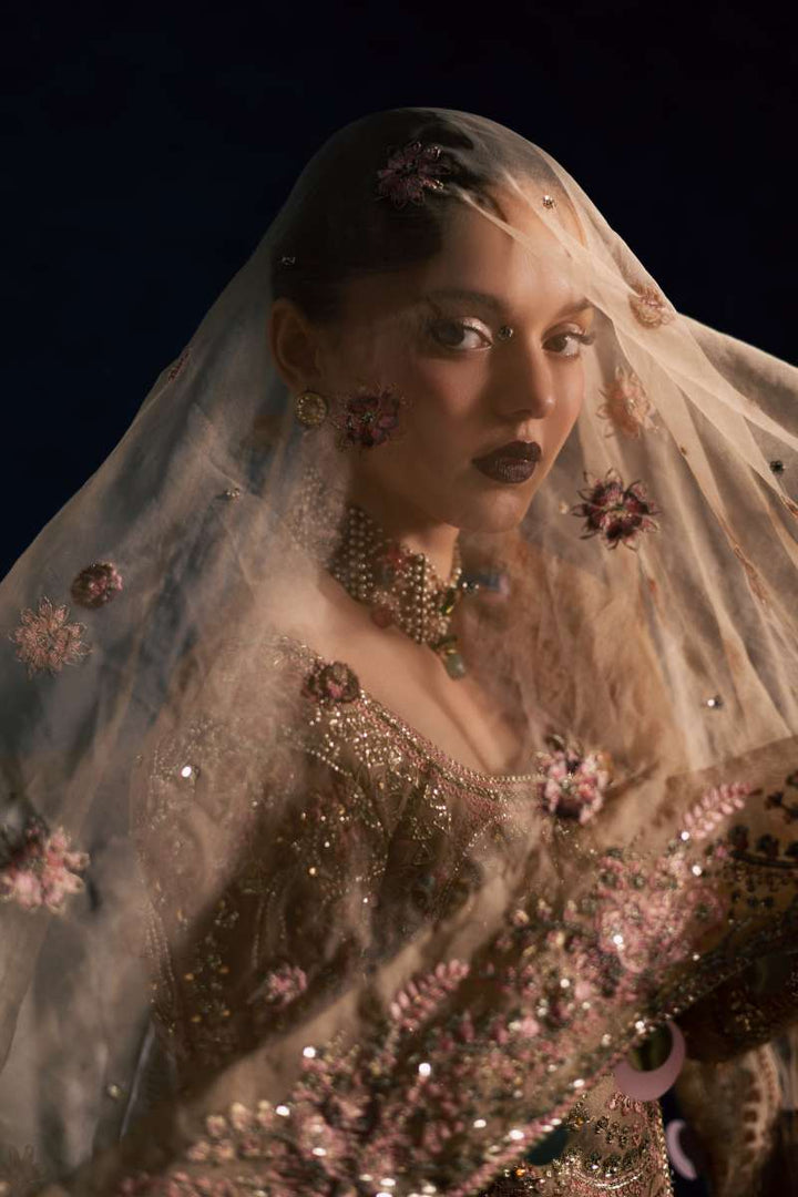 Maria Osama Khan - Nisbat Baige Organza / Raw Silk Lehnga Suit For Women - 4 Piece