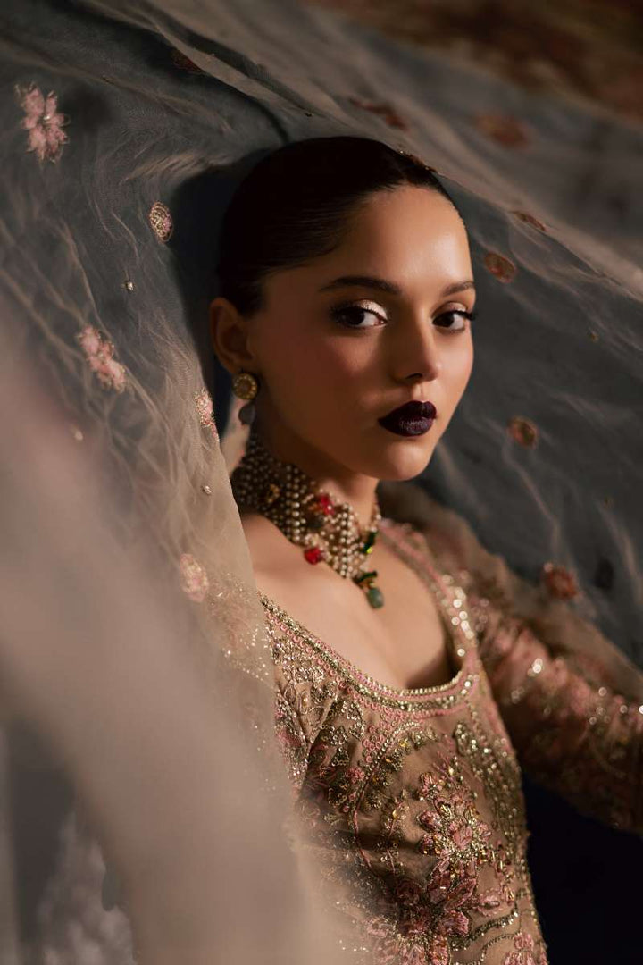 Maria Osama Khan - Nisbat Baige Organza / Raw Silk Lehnga Suit For Women - 4 Piece