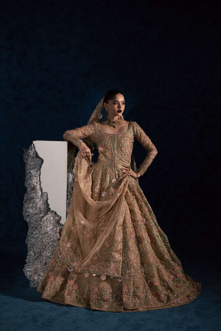 Maria Osama Khan - Nisbat Baige Organza / Raw Silk Lehnga Suit For Women - 4 Piece