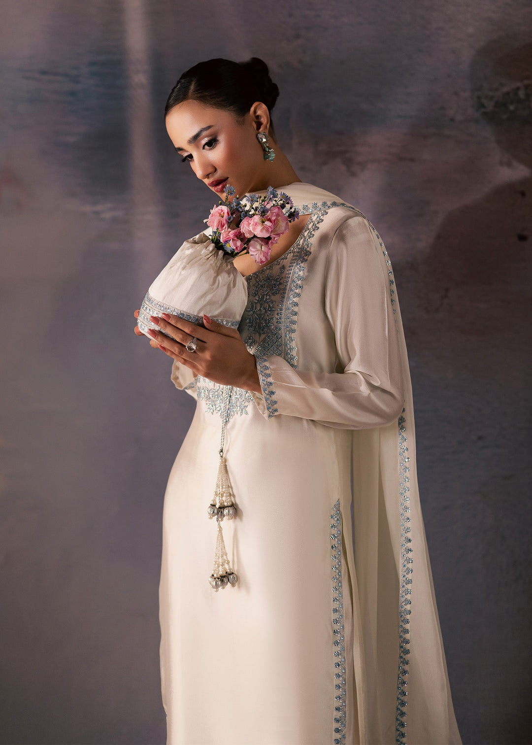 Allure By Ih - Silence Thai Silk Suit For Women - Dusty White - 3 Piece