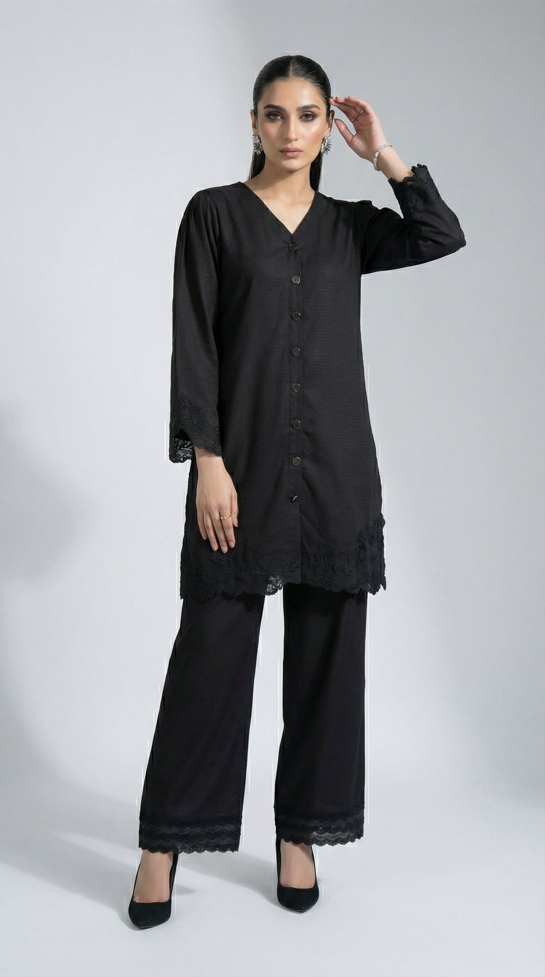 Reema Ahsan - Yaila Lawn
Farshi Suit For Women - Black - 3 Piece - Studio by TCS