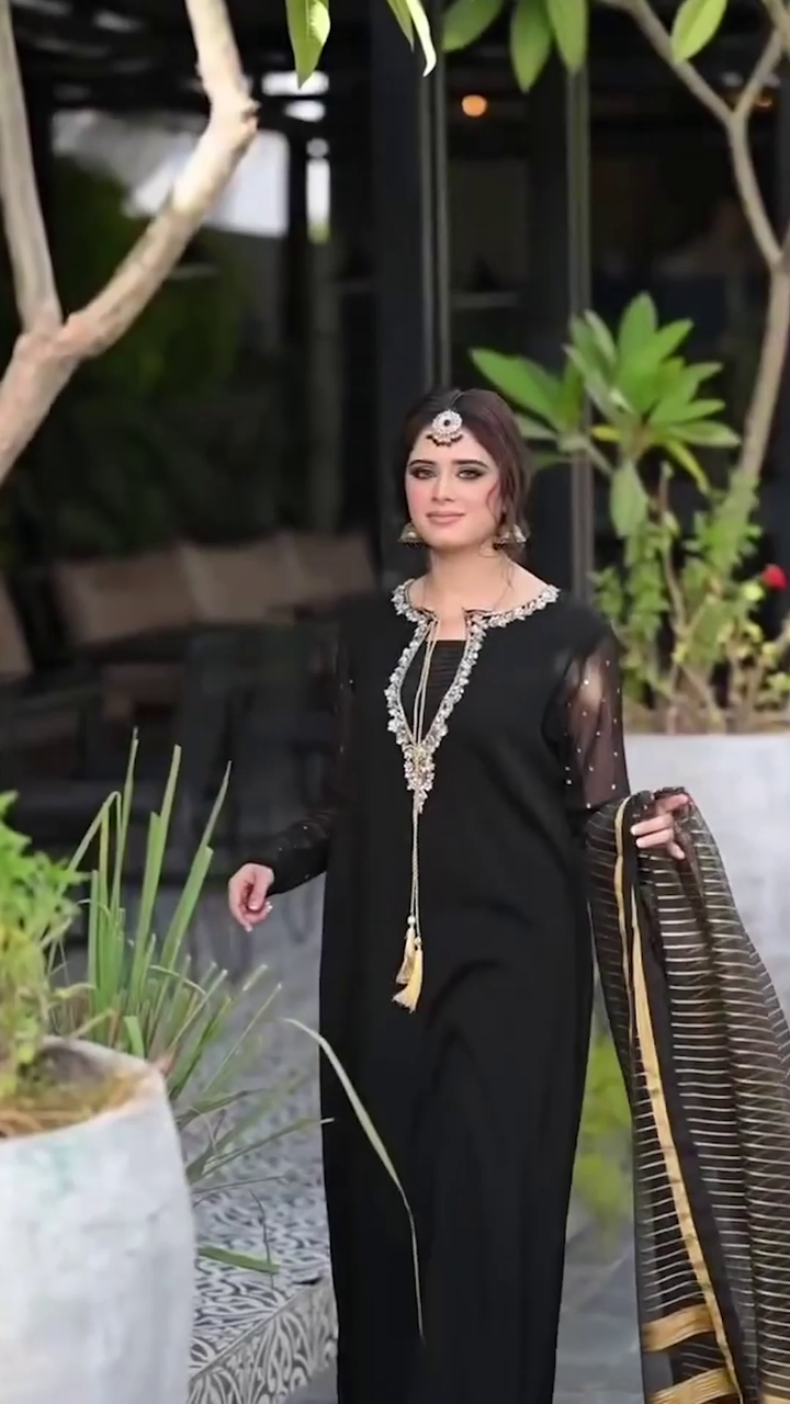 Laleen Haniya Pishwas Black 3 Piece