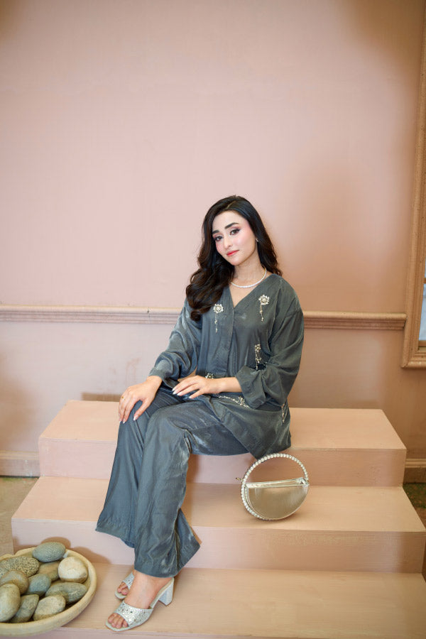 Leon Silver Veil Co-ord set Grey 2 Piece