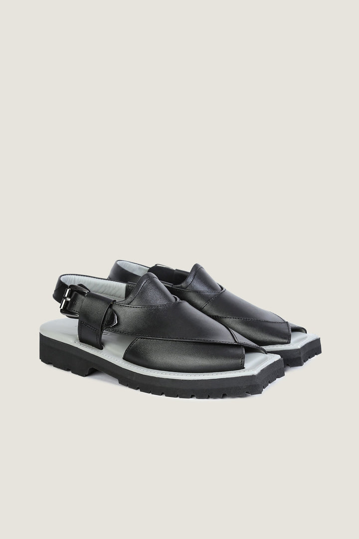 Navado - Kaptaan Chappal Black For Men