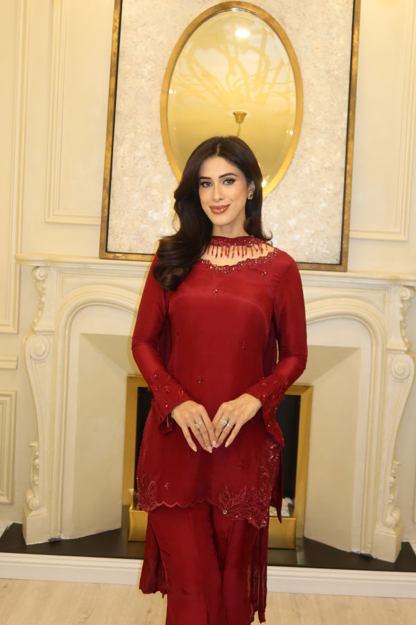 Leon Soniya 3 Piece Suit Red