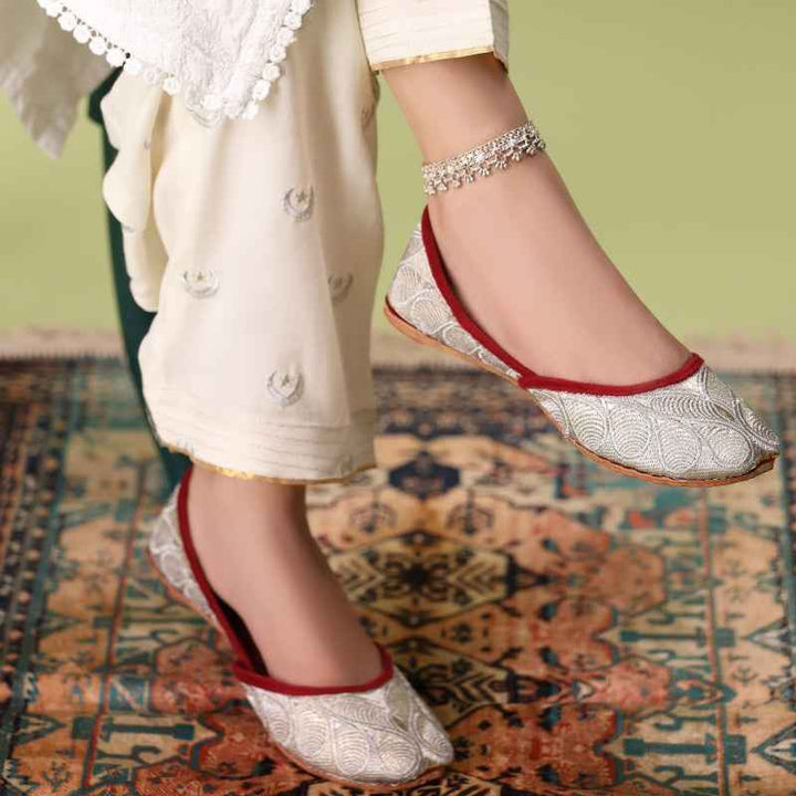 JootiShooti - Zari Zewar