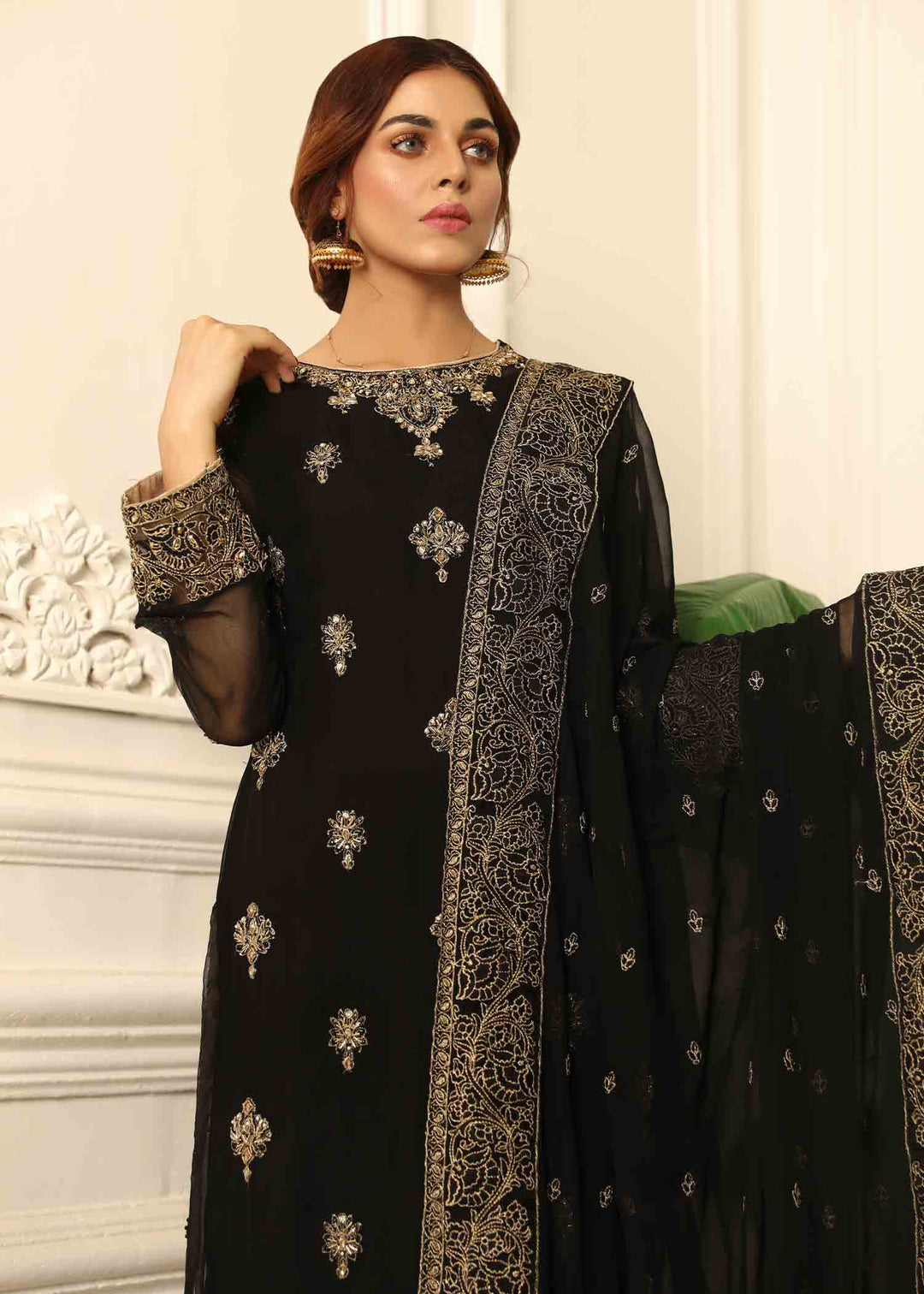 Laleen Sharar 3 Piece Suit Black
