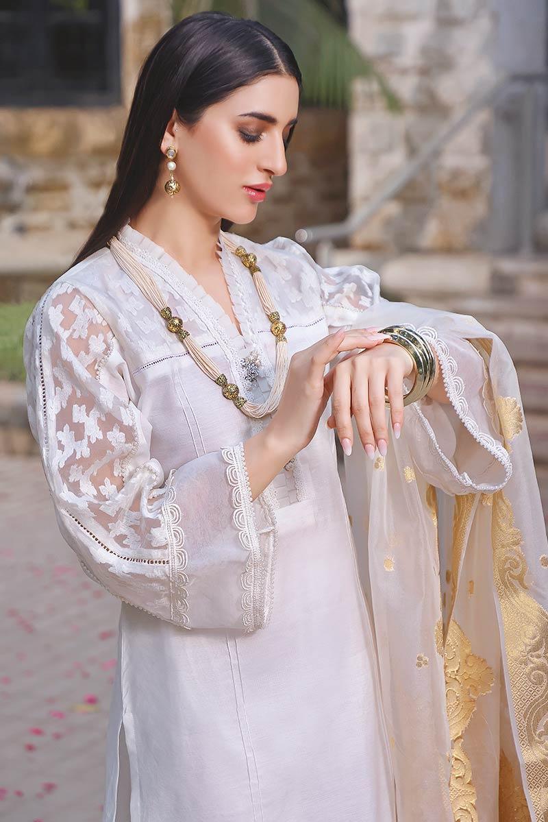 Oaks - Acadia White 2 Piece Silk - Studio by TCS