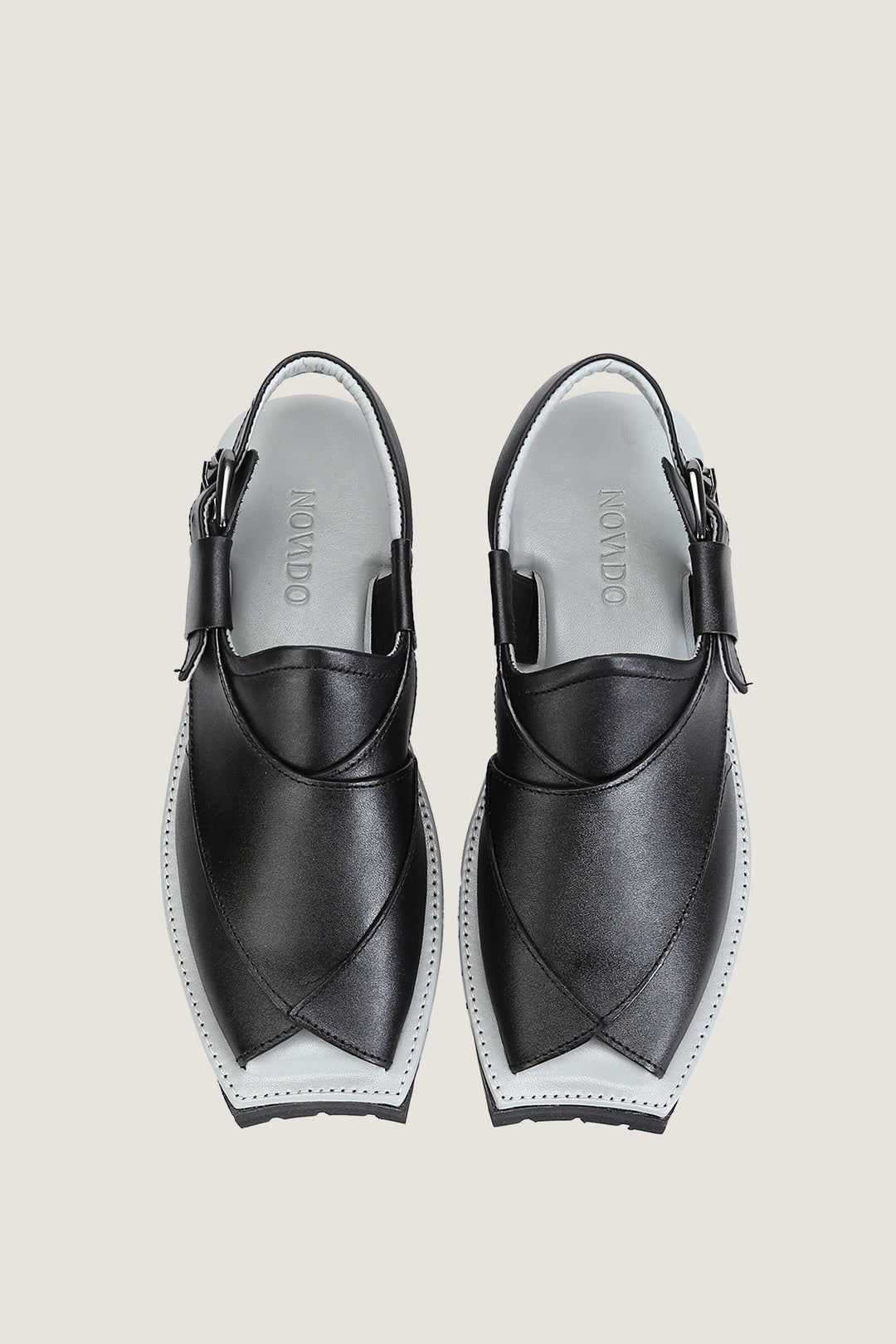 Navado - Kaptaan Chappal Black For Men