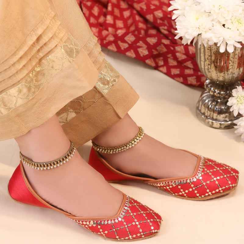 JootiShooti - Shimmer Jaal Rani Red Khussa For Women