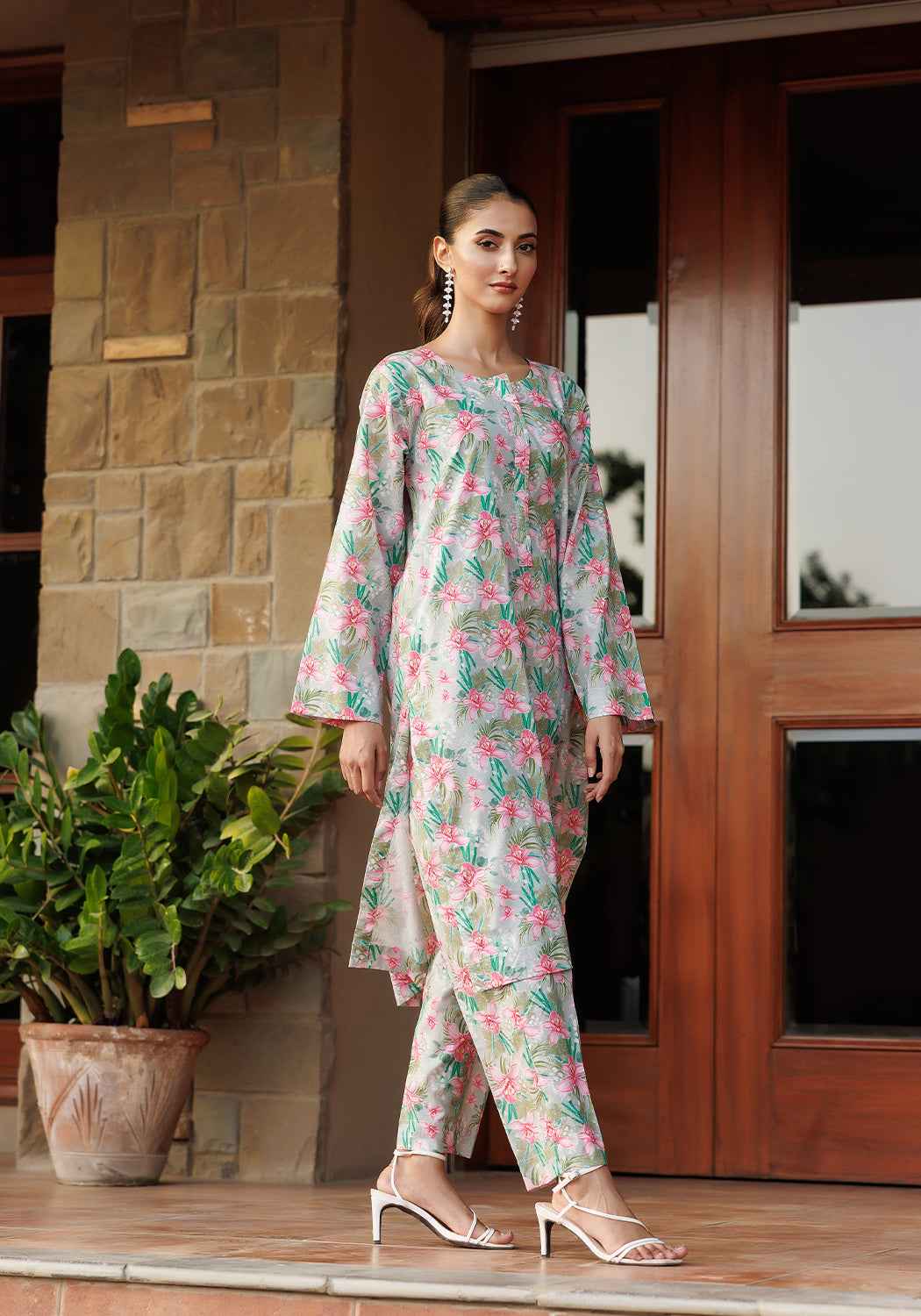 Zarasi - Breeze | Timeless Bloom - Stitched Lawn Suit - 2 Piece