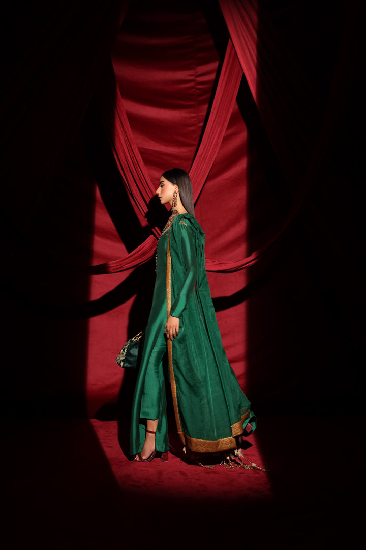 Musferah Saad - The Emerald Queen Suit For Women - 3 piece