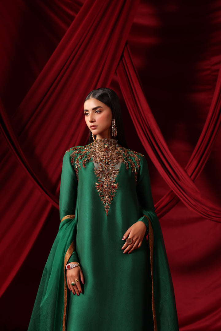 Musferah Saad - The Emerald Queen Suit For Women - 3 piece