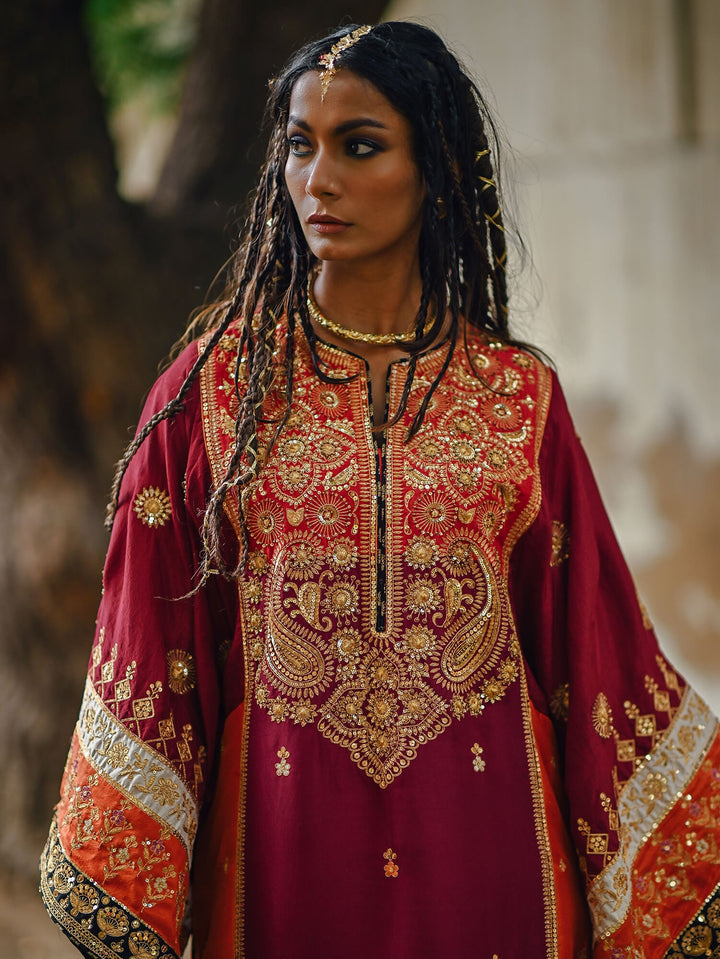 Sanam Chaudhri AASI Red 2 Piece