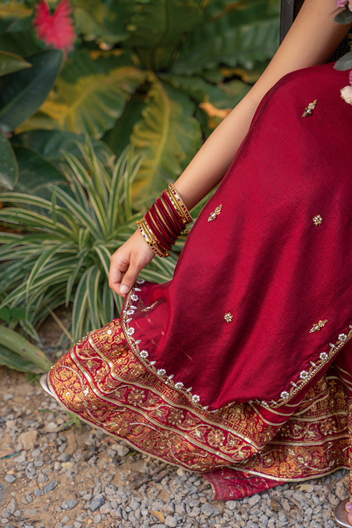 Alishba Kashif - Rouge Silk Suit For Women - Red - 2 Piece
