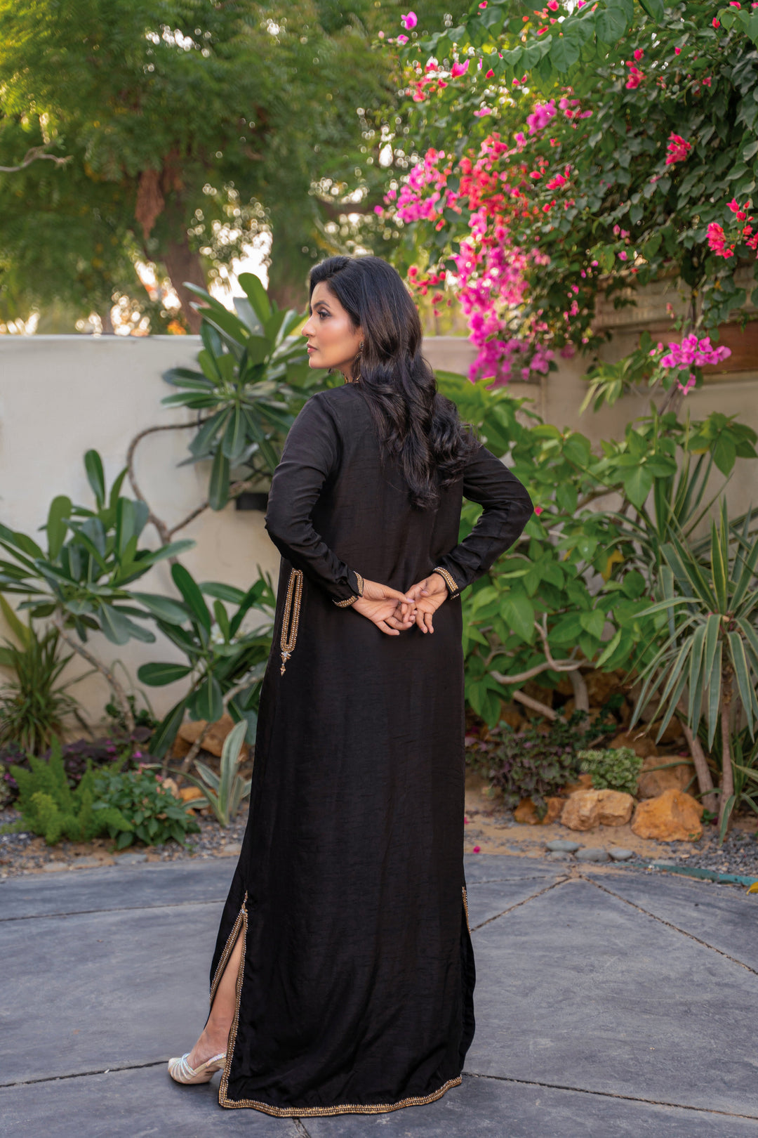 Alishba Kashif - Shahnoor Silk Kaftan For Women - Black - 1 Piece