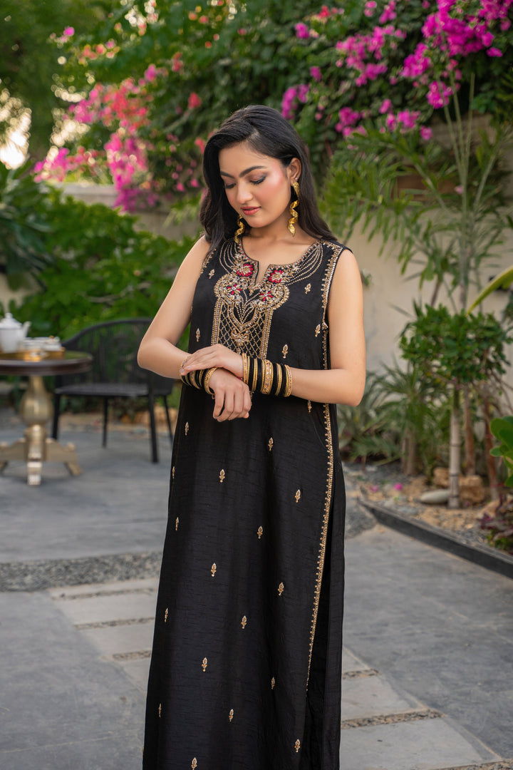 Alishba Kashif - Zarnoor Silk Suit For Women - Black - 2 Piece