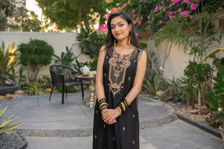 Alishba Kashif - Zarnoor Silk Suit For Women - Black - 2 Piece