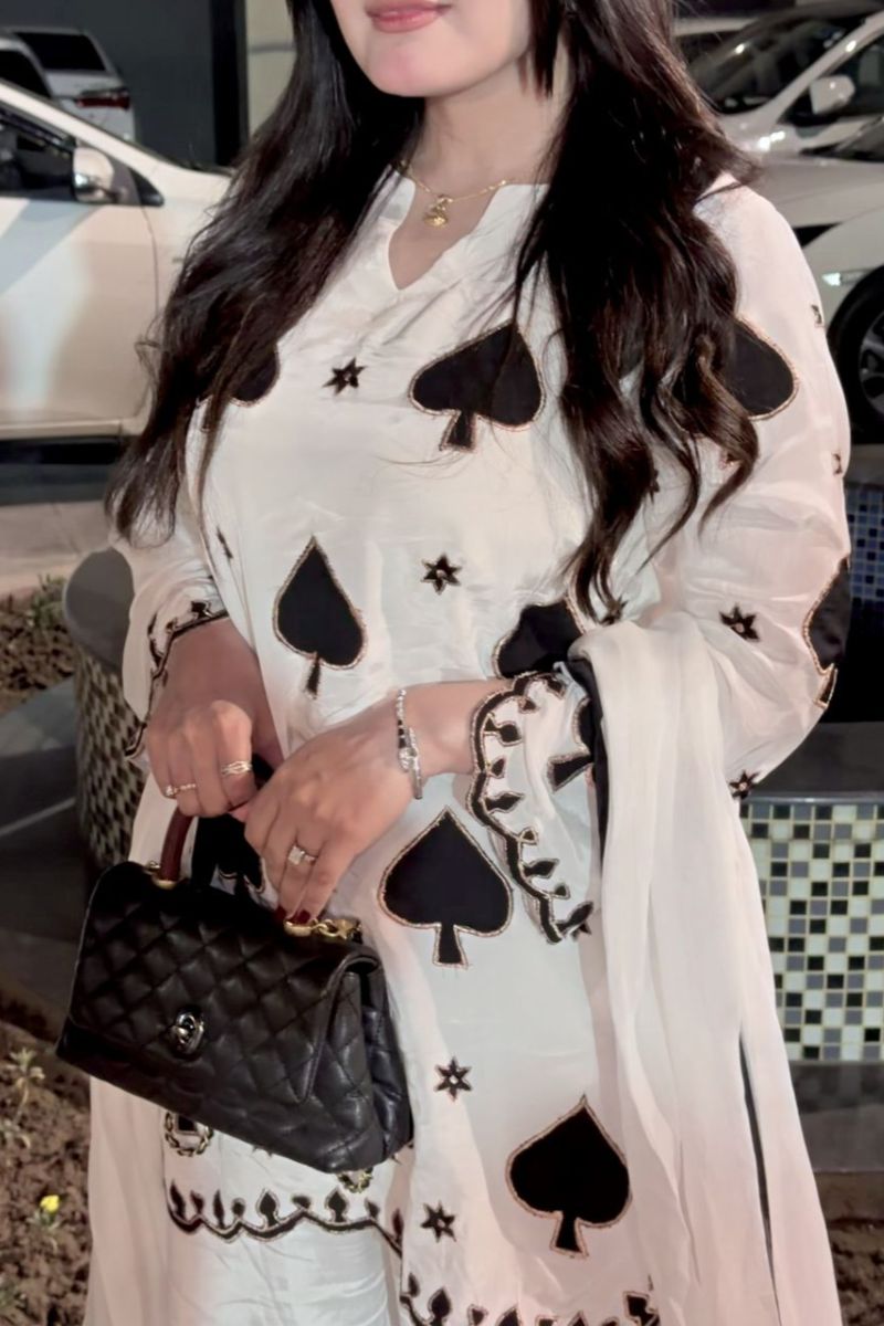 Anayra Amal - Tacos Silk Spades Queen Embroidered Suit For Women - White - 3 Piece