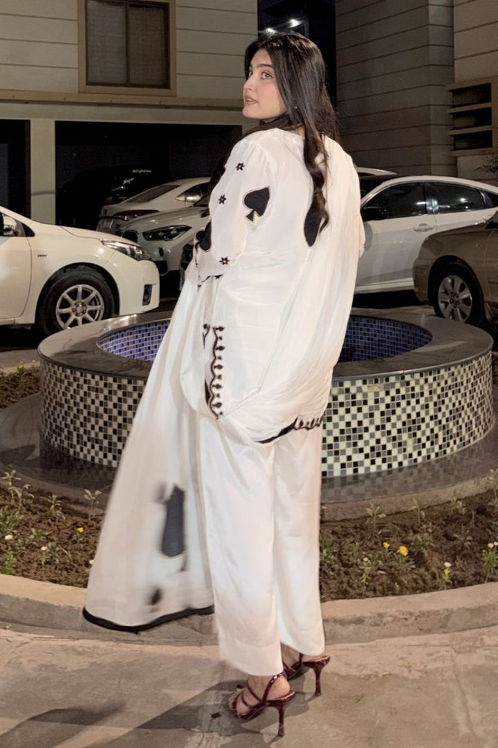 Anayra Amal - Tacos Silk Spades Queen Embroidered Suit For Women - White - 3 Piece