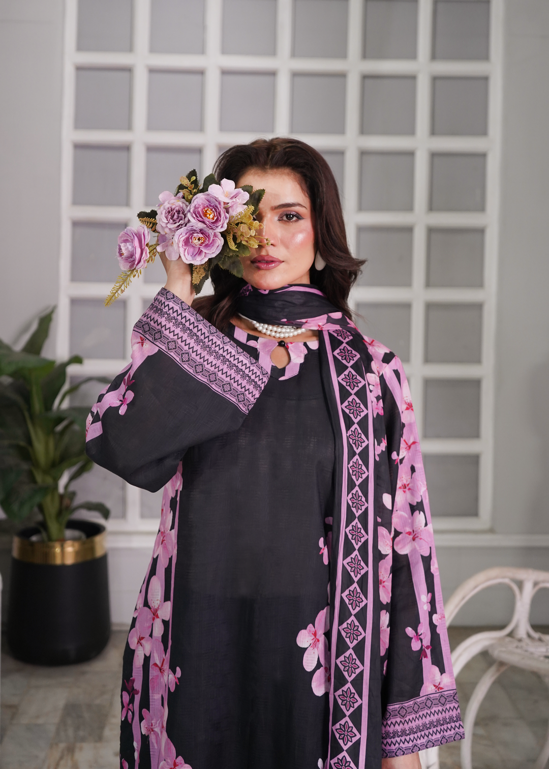 Aroshlay - Ebony Noir Printed Lawn Suit For Women - Black - 3 Piece