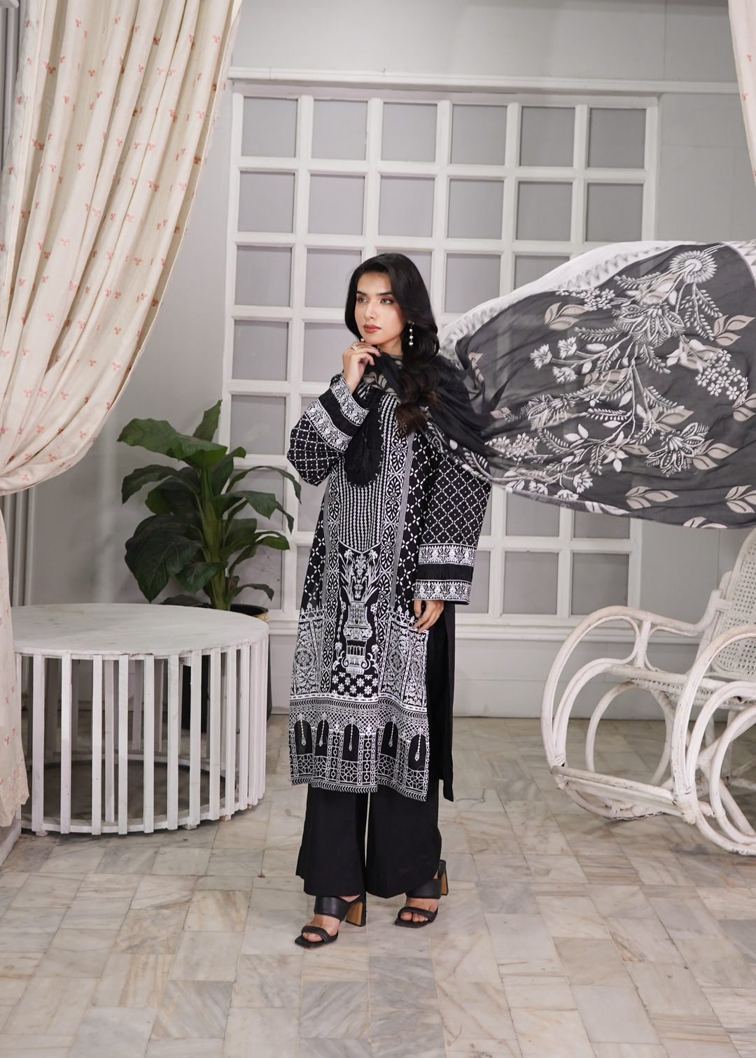 Aroshlay - Noir Essence Printed Lawn Suit For Women - Black - 3 Piece