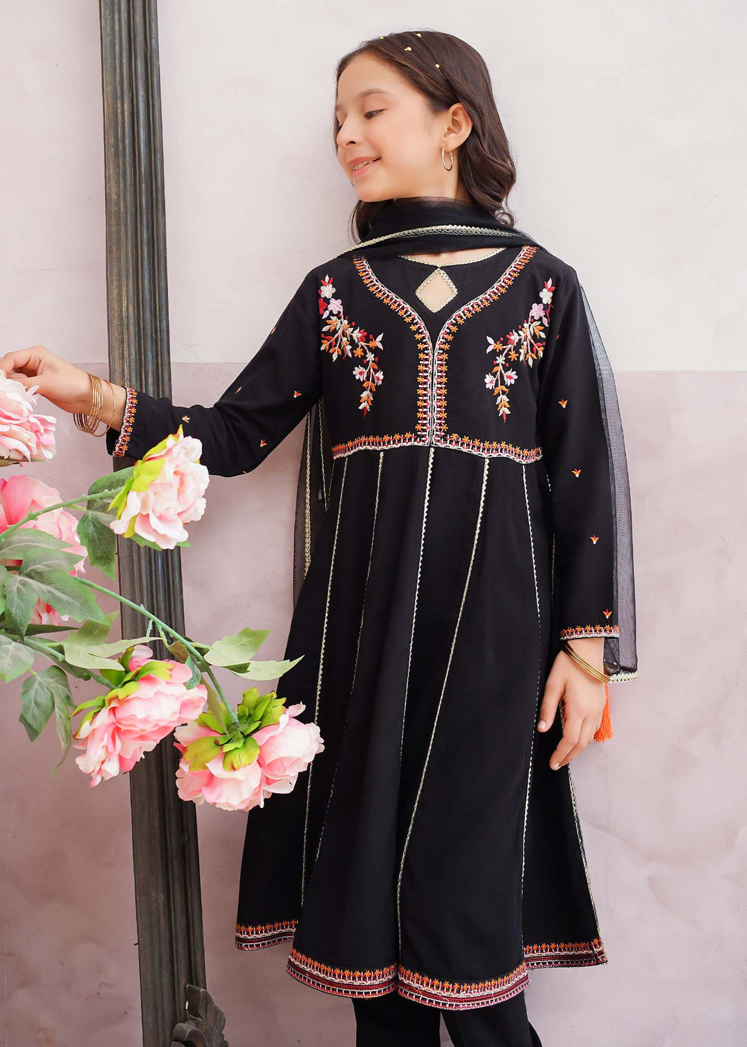 Modest - Linen Embroidered Black - Girls 3 Piece Suit