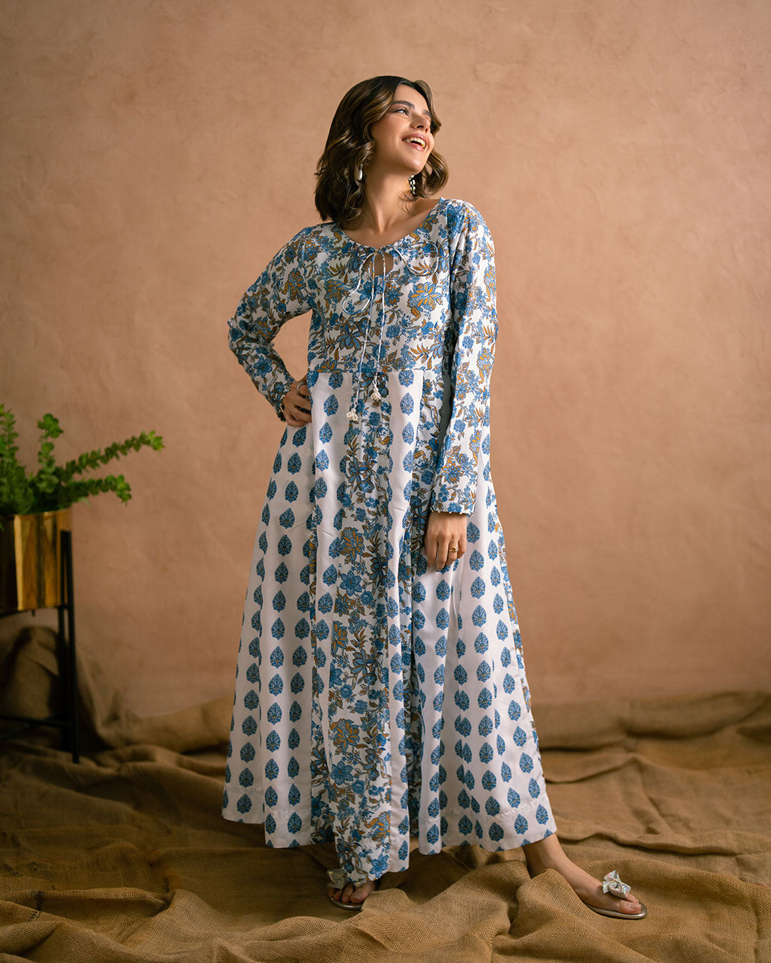 Ayla Studio - PRINTED ESSENTIAL 1 Piece - Blue Bliss - poly-viscose - white