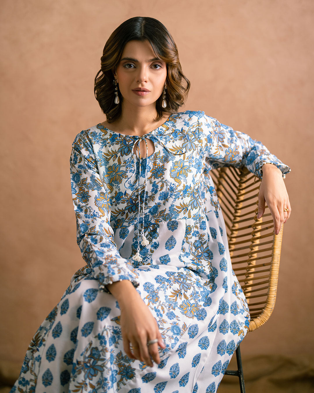 Ayla Studio - PRINTED ESSENTIAL 1 Piece - Blue Bliss - poly-viscose - white