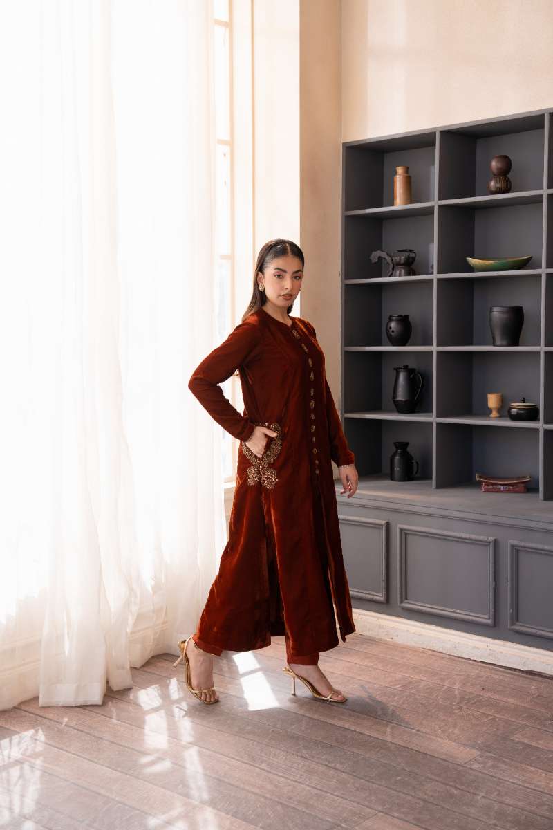 Fozia Khalid - Mocha Luxe - Rich Brown - Premium Velvet - 2 Piece