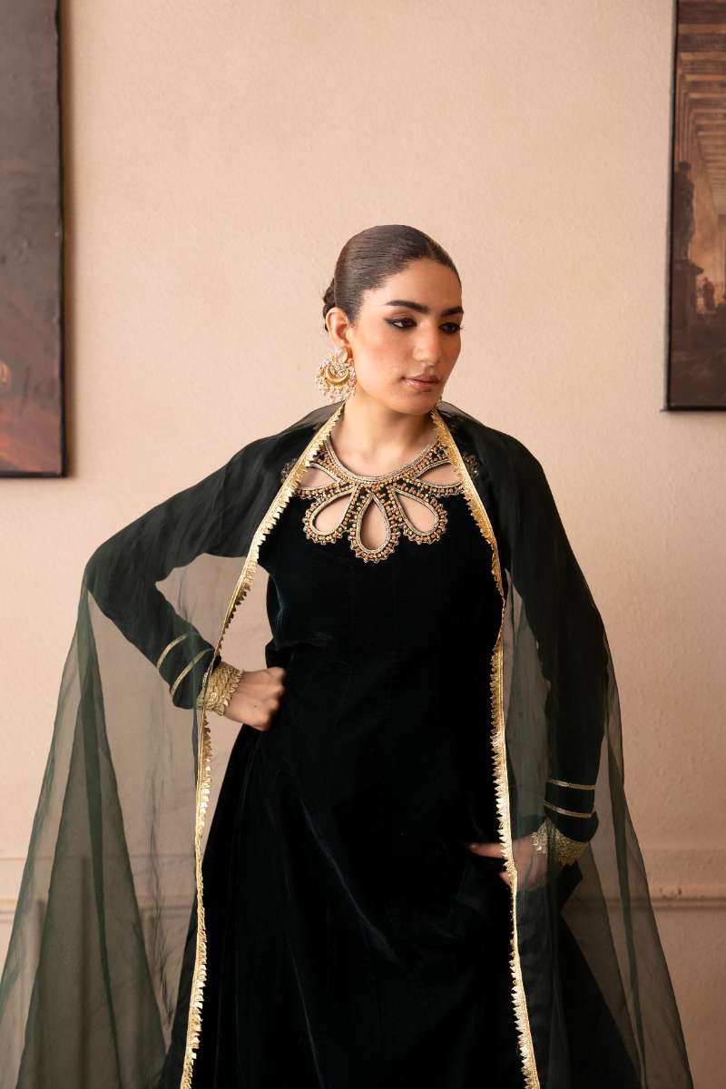 Fozia Khalid - Emerald Veil - Emerald Green - Premium Velvet - 3 Piece