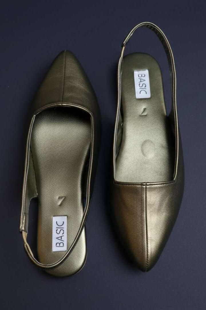 Basic by Chapter 13 - Sandals | Bare Point For Women - Metallic Olive