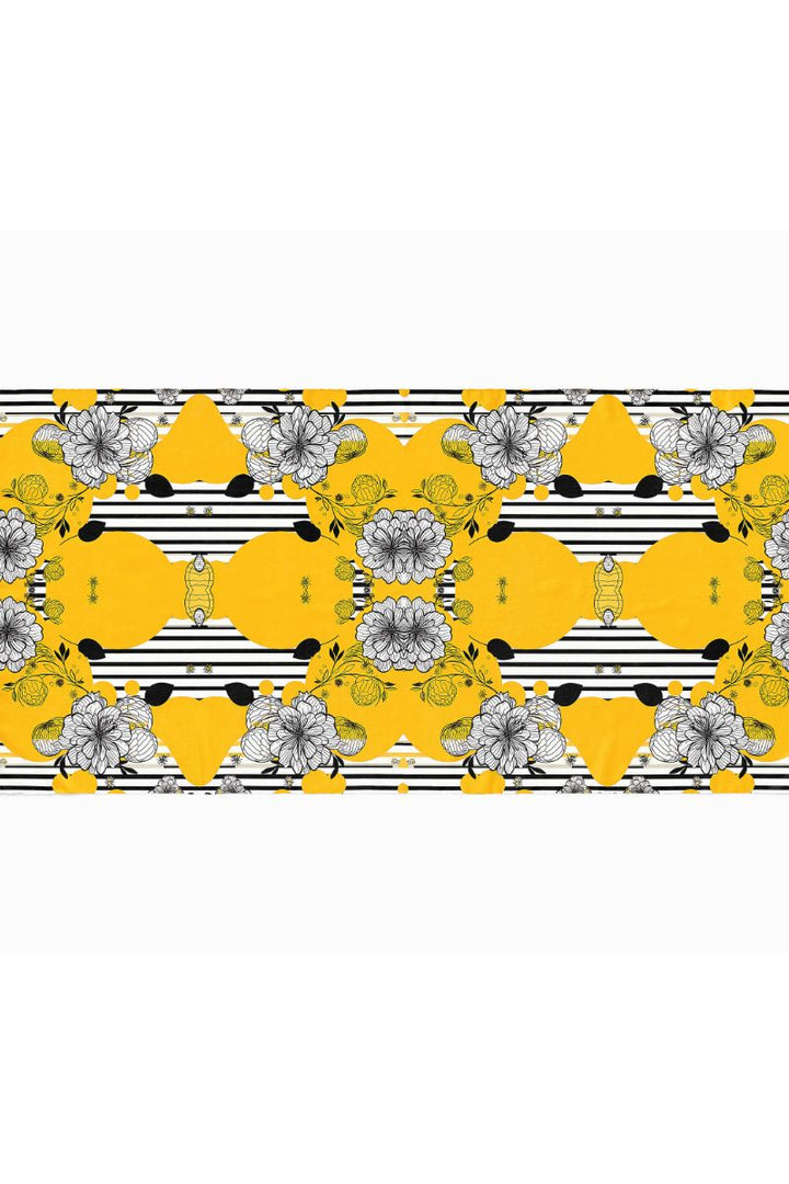 Black Wolf - YELLOW BLACK WHITE CHEVRON SILK HIJAB - 1 Piece
