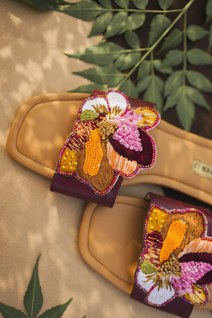 CHAPTER 13 -  Ember Garden - Maroon - Slides - 19210